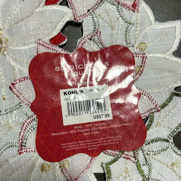 Holiday placemats. - Picture 3 of 3